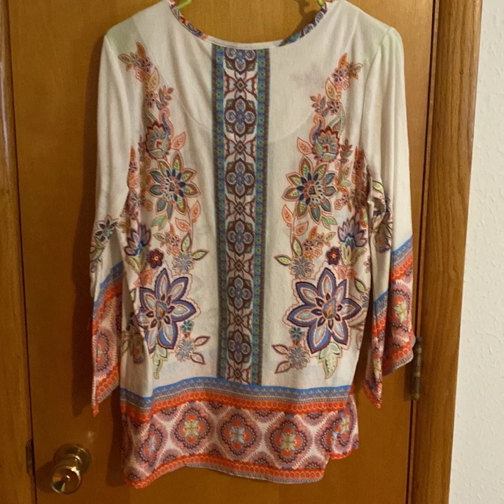 Tunic - Picture 4 of 4
